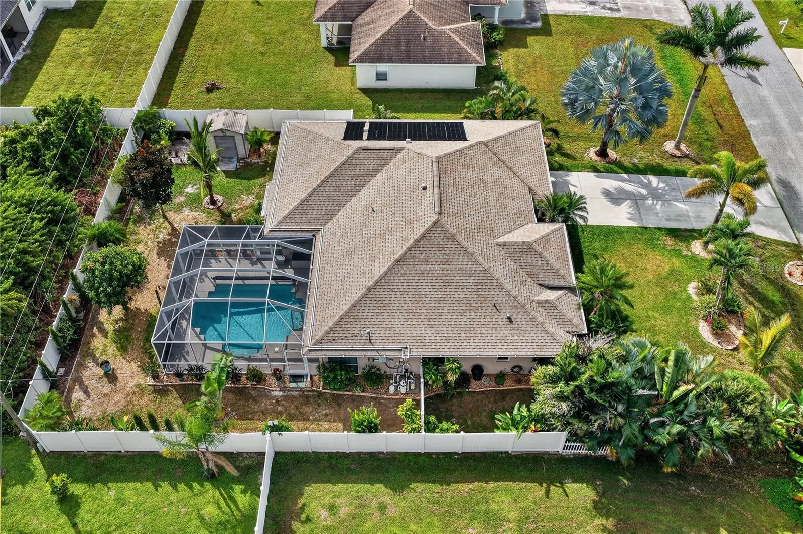 3960 LOG CABIN RD