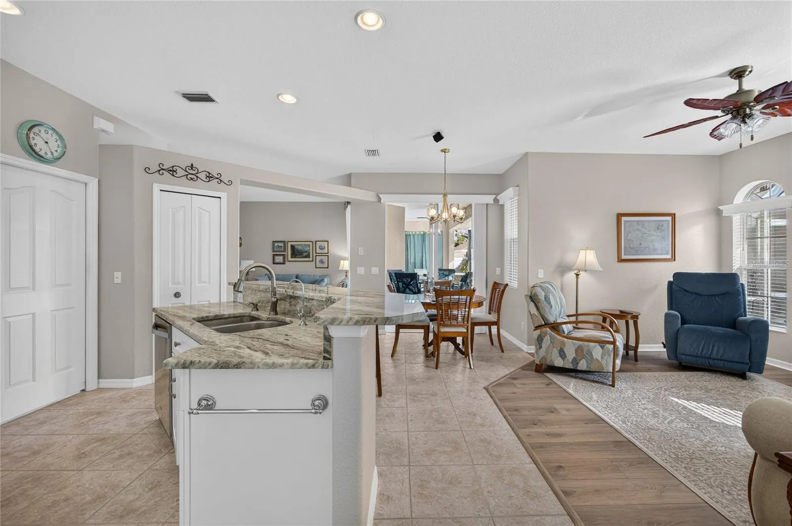 3960 LOG CABIN RD