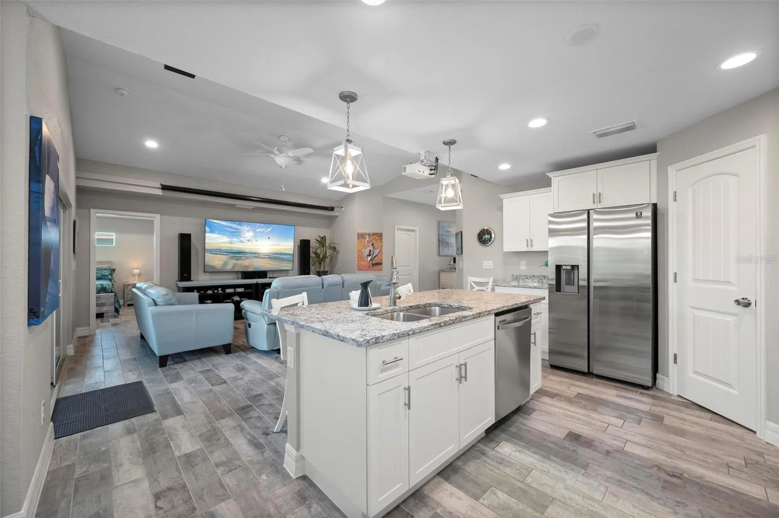 102 ENGLEWOOD CT