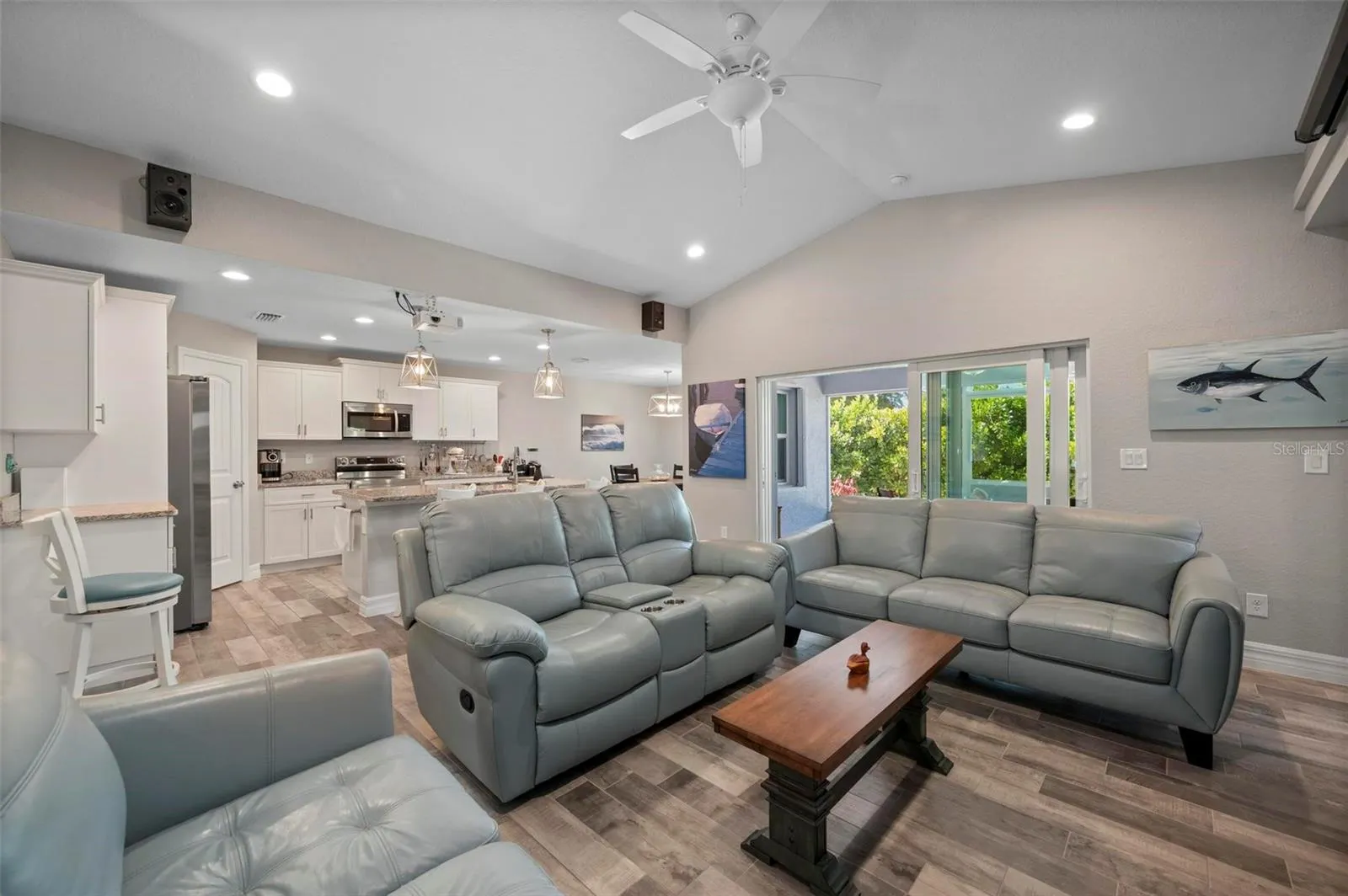 102 ENGLEWOOD CT
