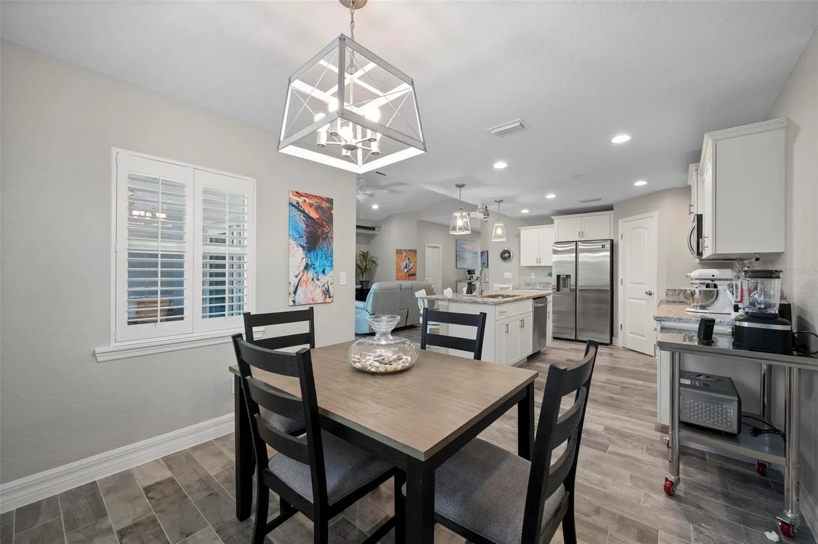 102 ENGLEWOOD CT