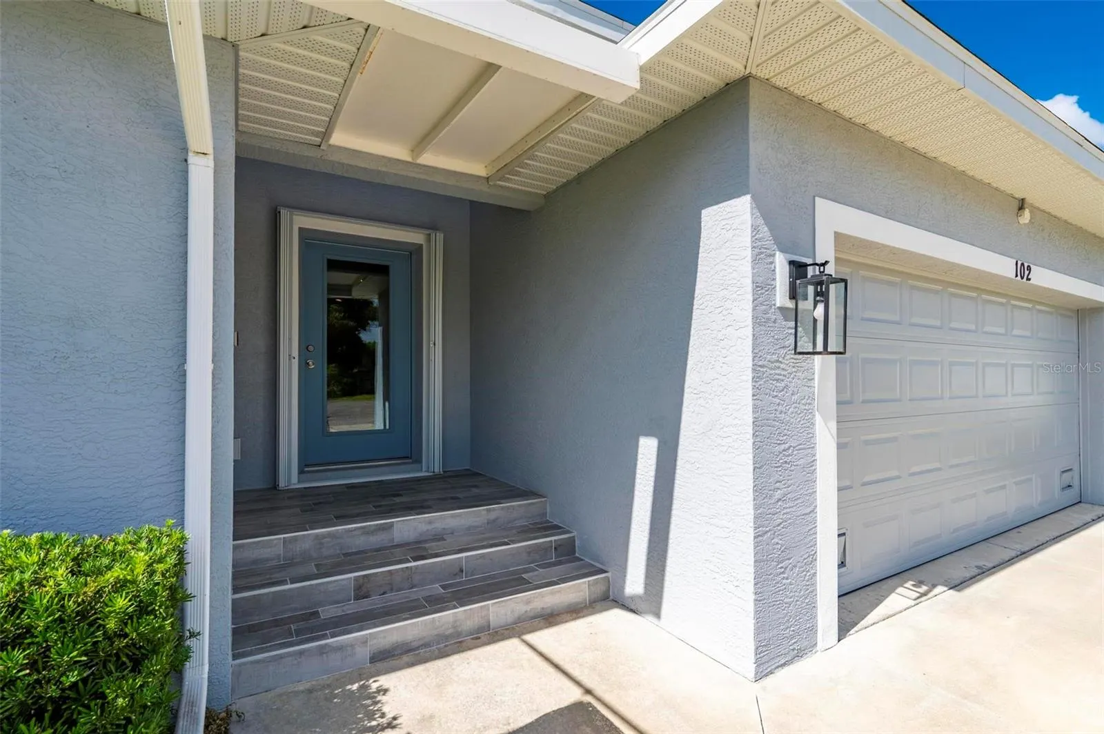102 ENGLEWOOD CT