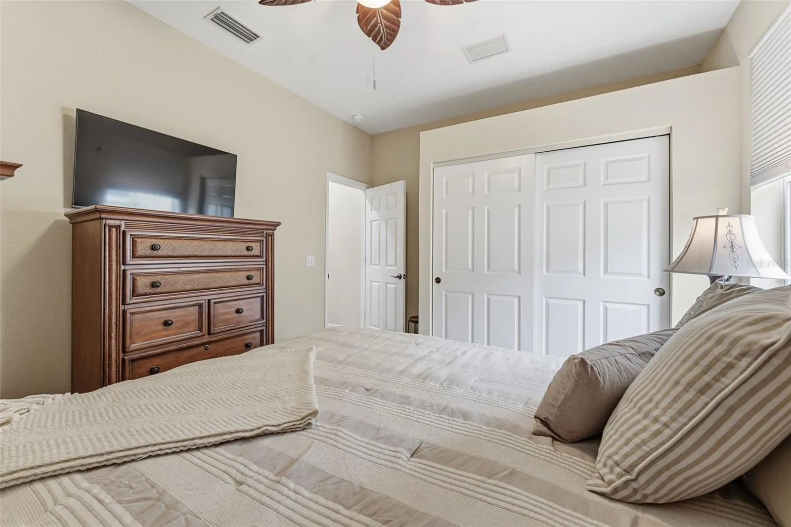 2290 MOSSY OAK DR