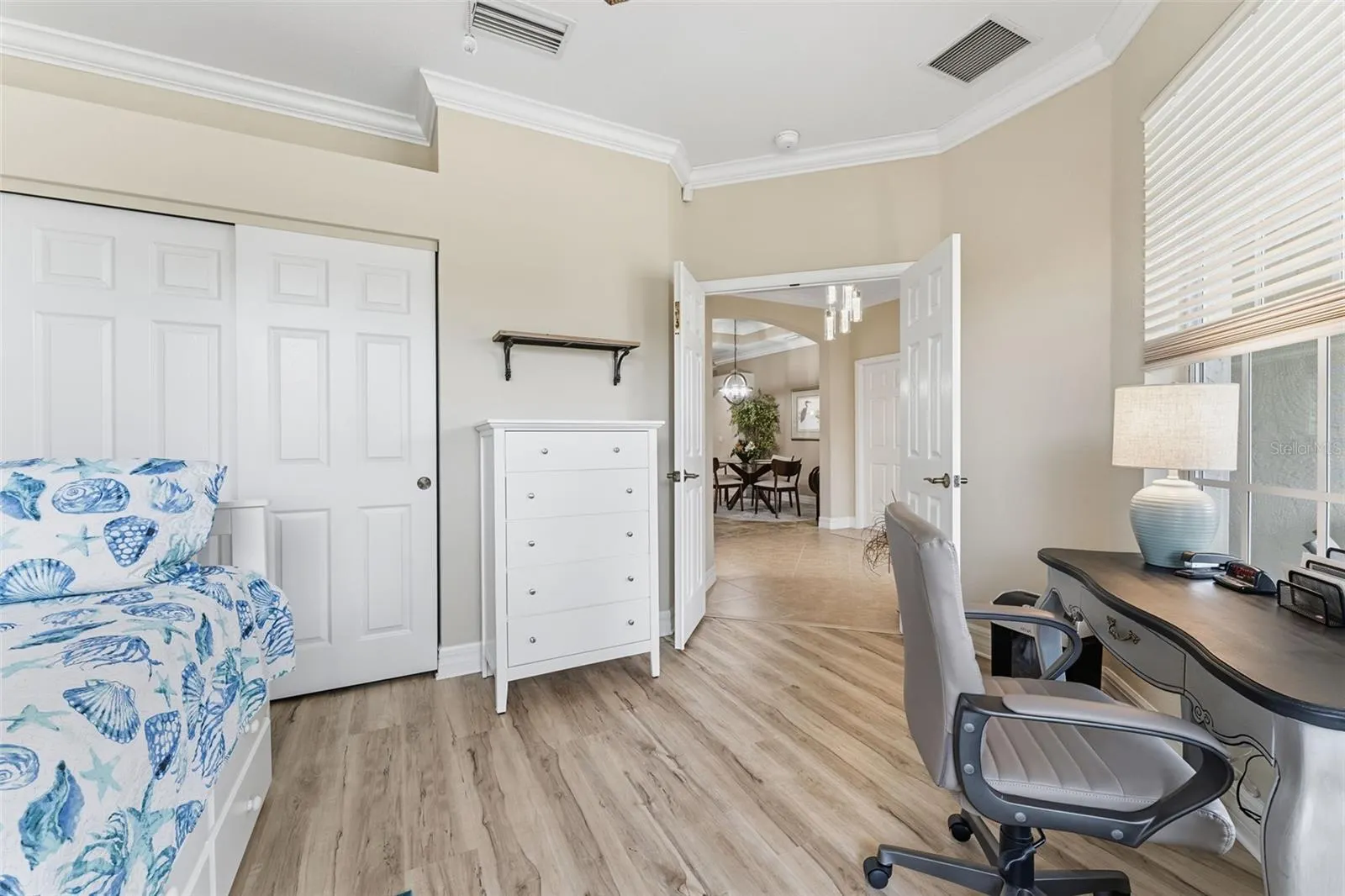 2290 MOSSY OAK DR
