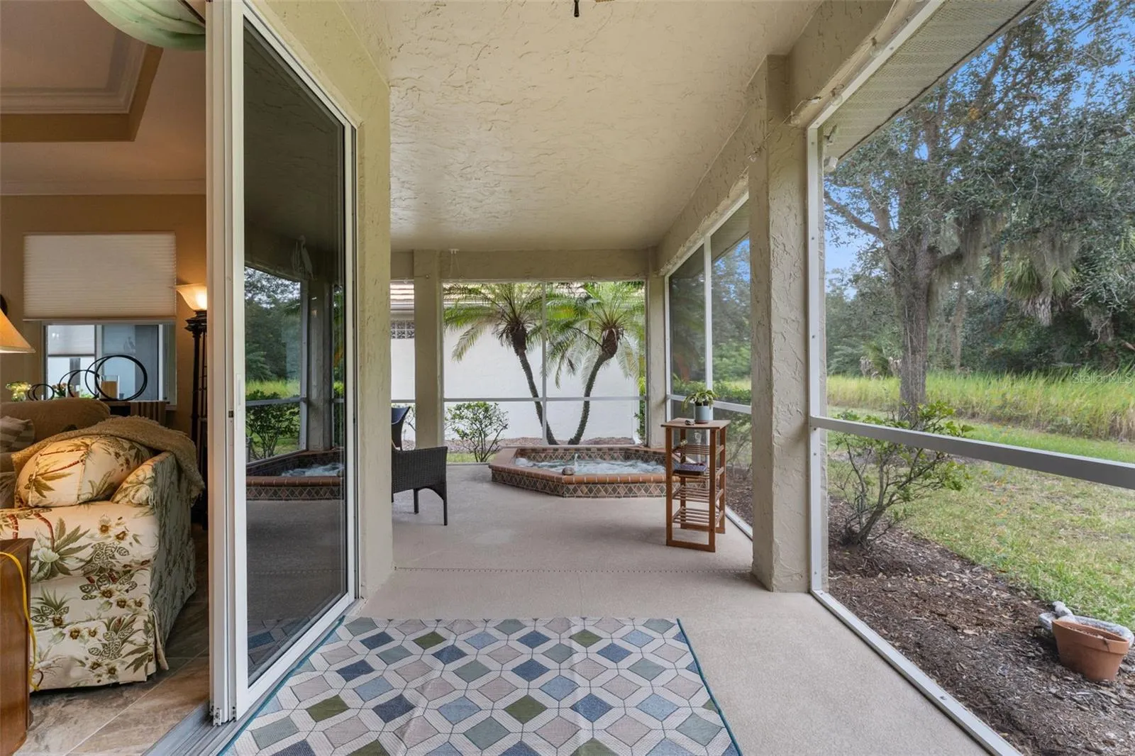 2290 MOSSY OAK DR
