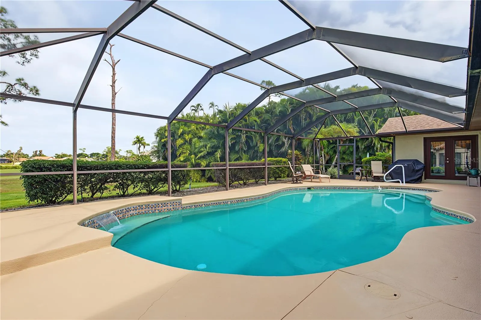 7121 TWIN EAGLE LN