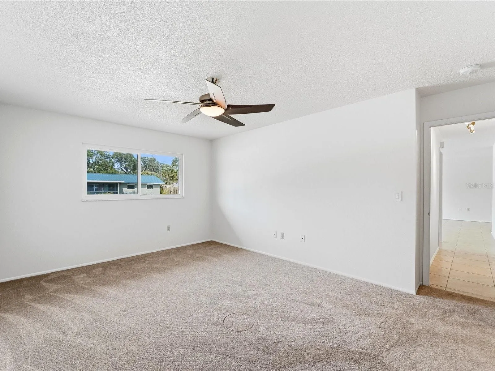 21029 PEACHLAND BLVD
