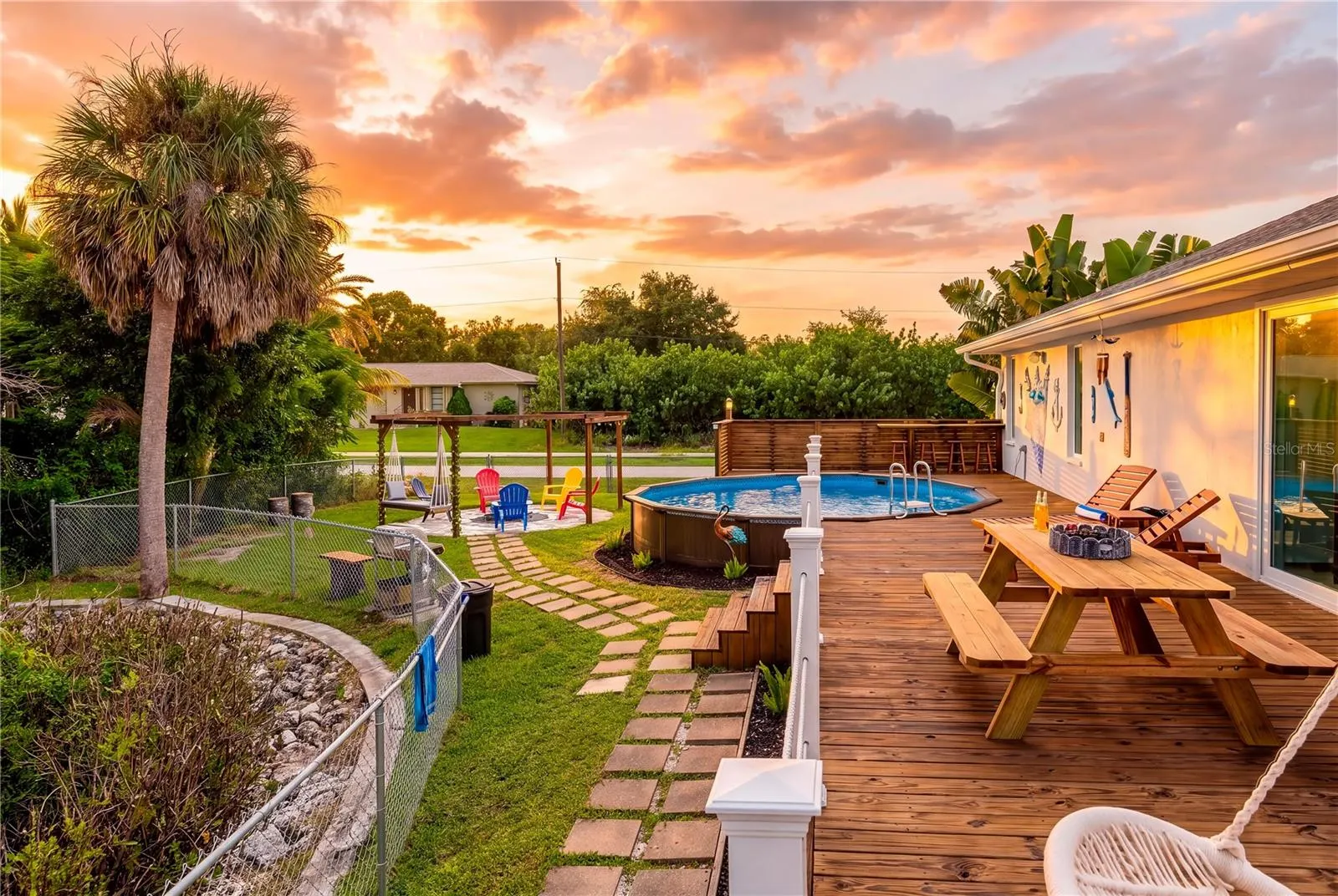 200 DOLPHIN PKWY