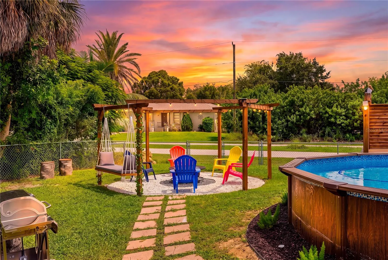 200 DOLPHIN PKWY