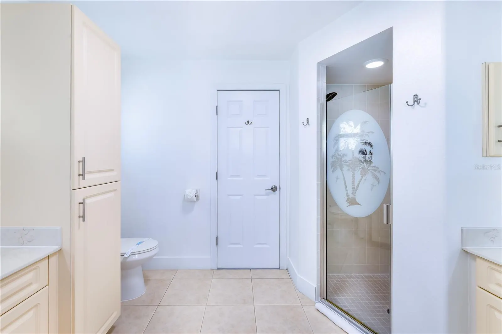200 DOLPHIN PKWY