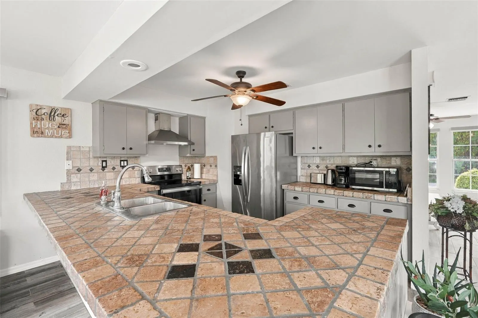 2626 AUBURN BLVD