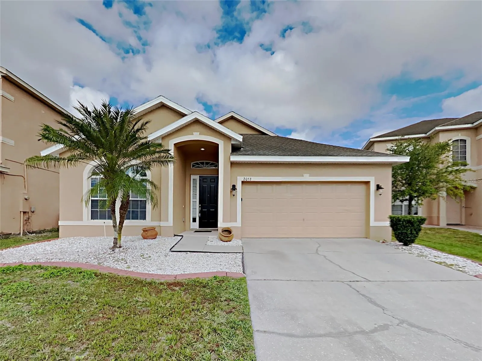 2053 CEDAR GARDEN DR