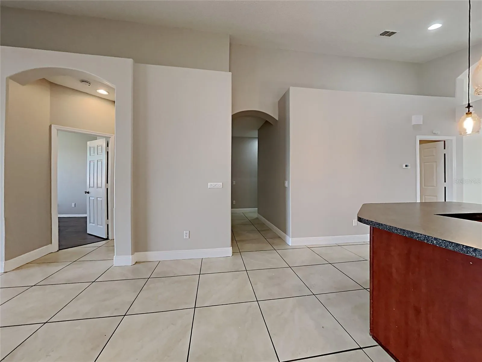 2053 CEDAR GARDEN DR