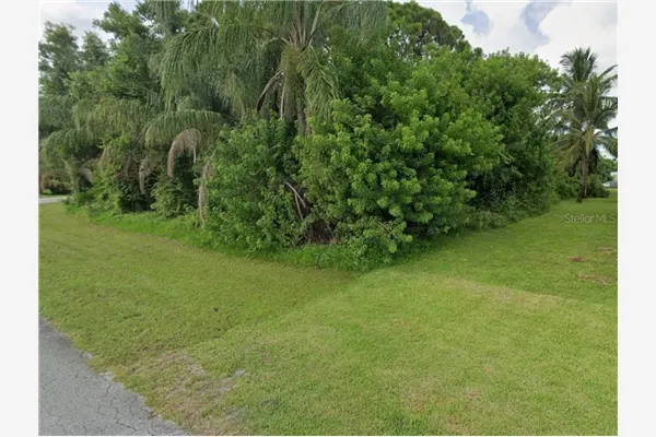 2282 SE Bowie ST, PORTSTLUCIE FL 34952
