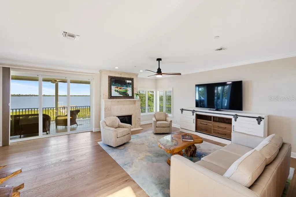 9781 EAGLE PRESERVE DR
