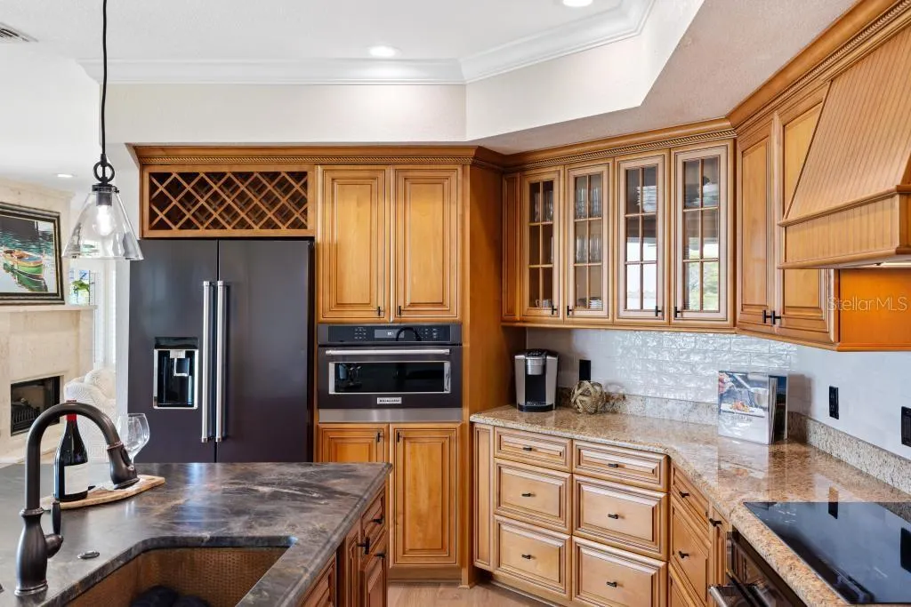 9781 EAGLE PRESERVE DR