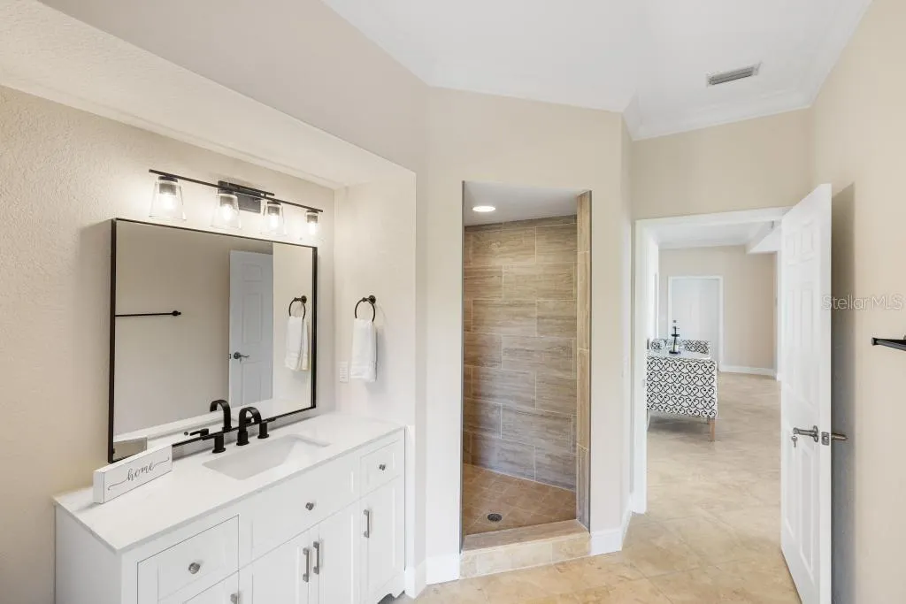 9781 EAGLE PRESERVE DR
