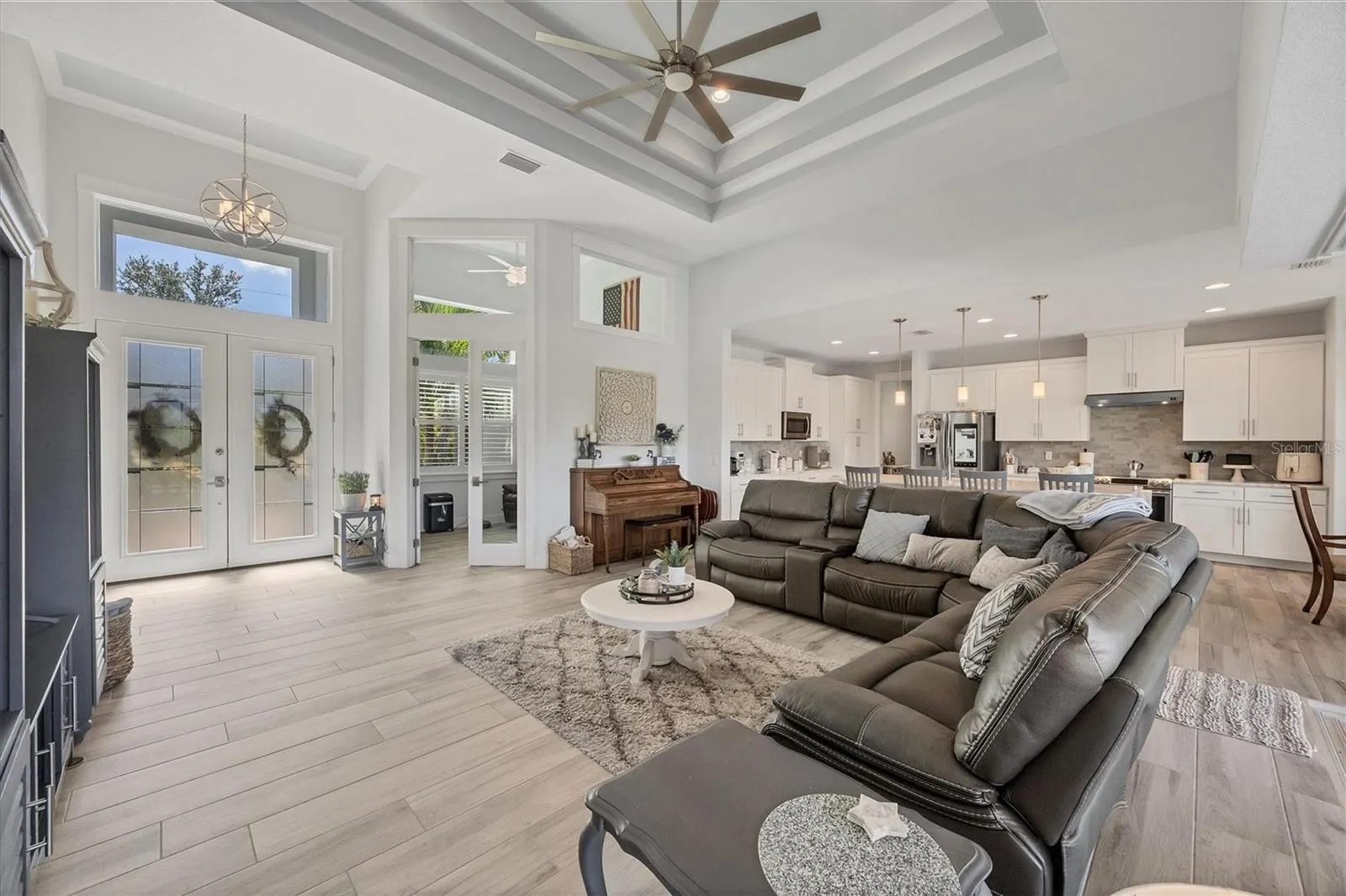 14094 EDSEL DR