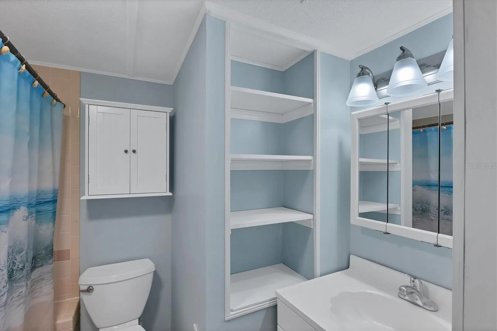 1200 SEAHORSE LN