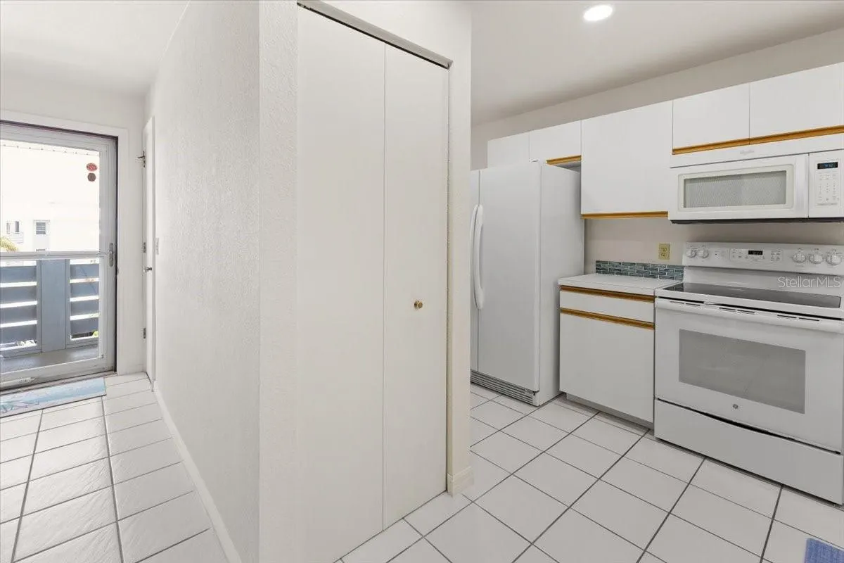 6800 PLACIDA RD #2019, #2019