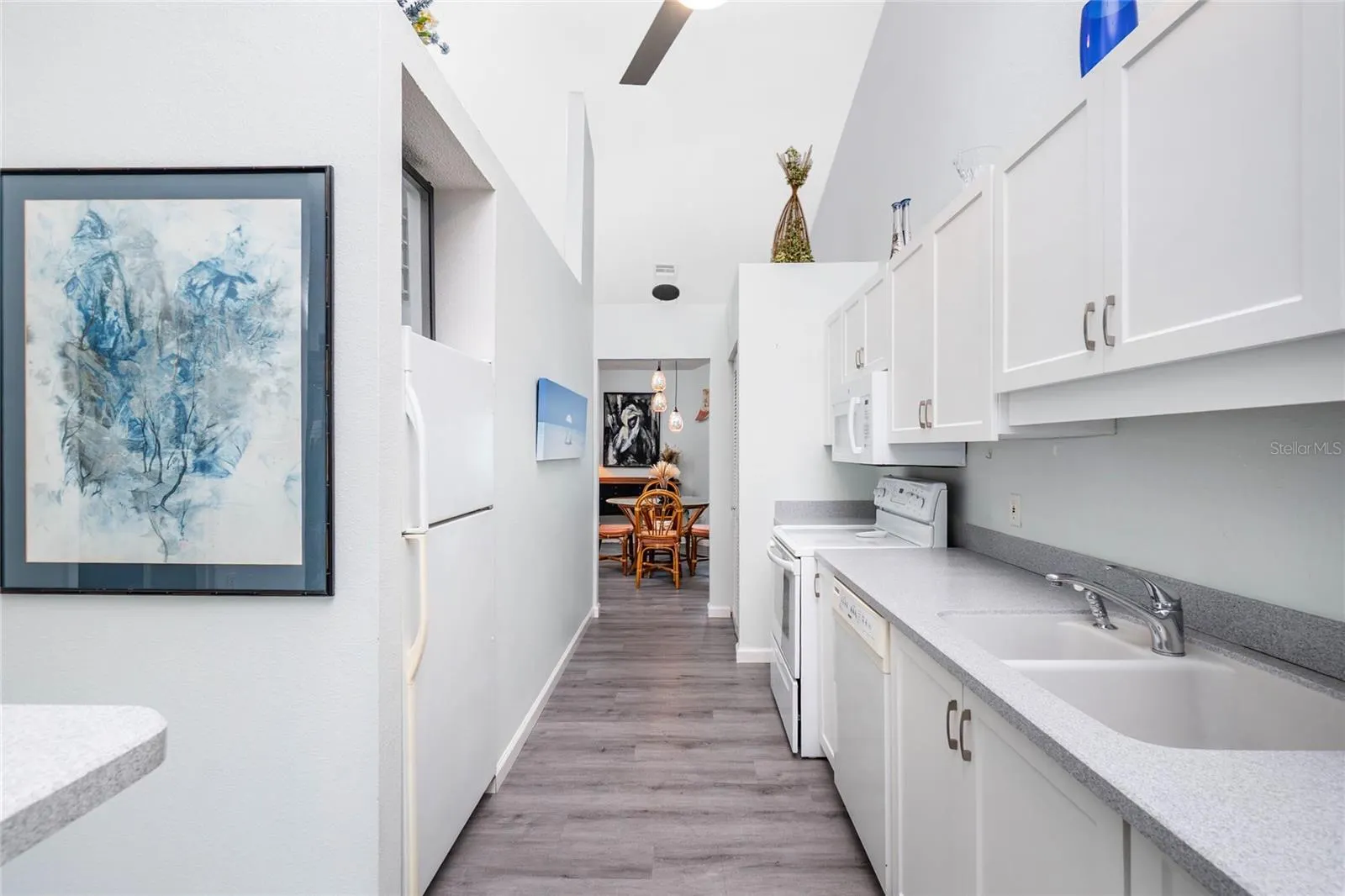 1745 GULF BLVD #11, #11