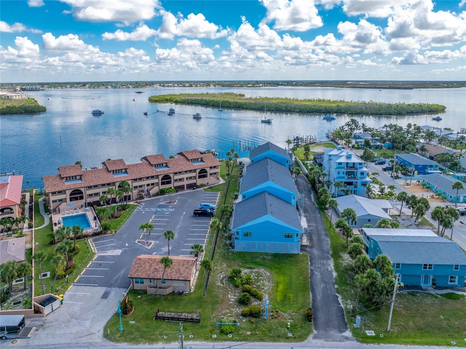 1745 GULF BLVD #11, #11