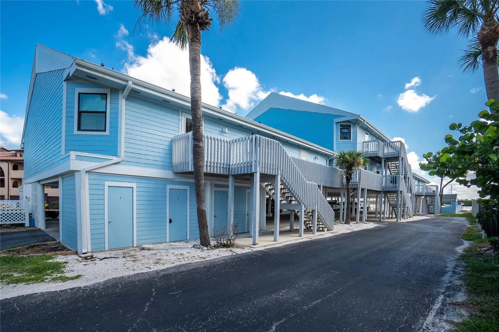 1745 GULF BLVD #11, #11