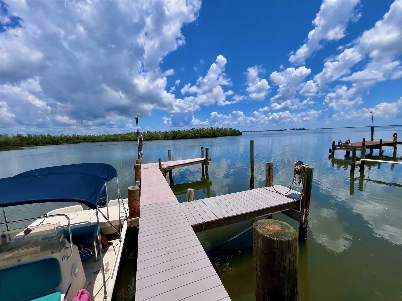 8080 LITTLE GASPARILLA IS