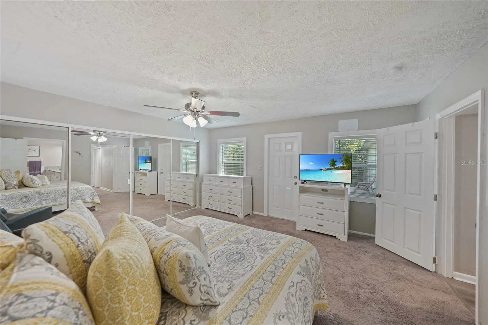 240 DALTON BLVD