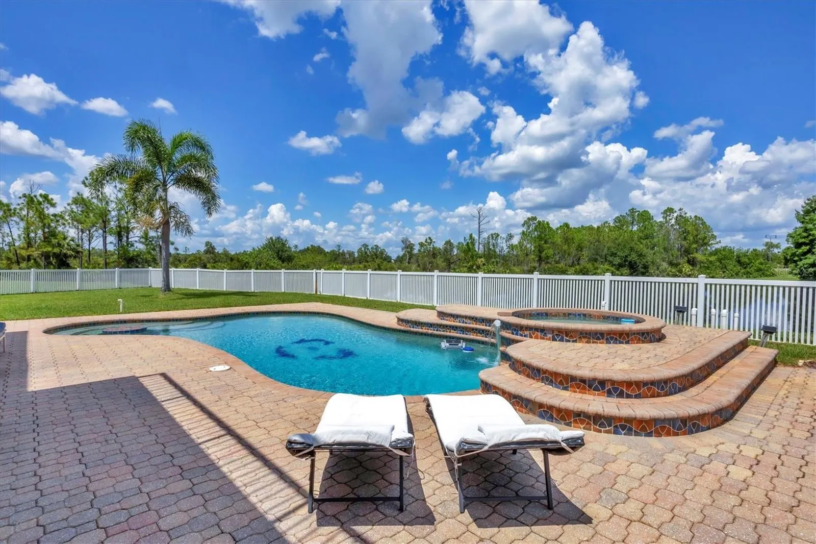 1714 BOTTLEBRUSH WAY
