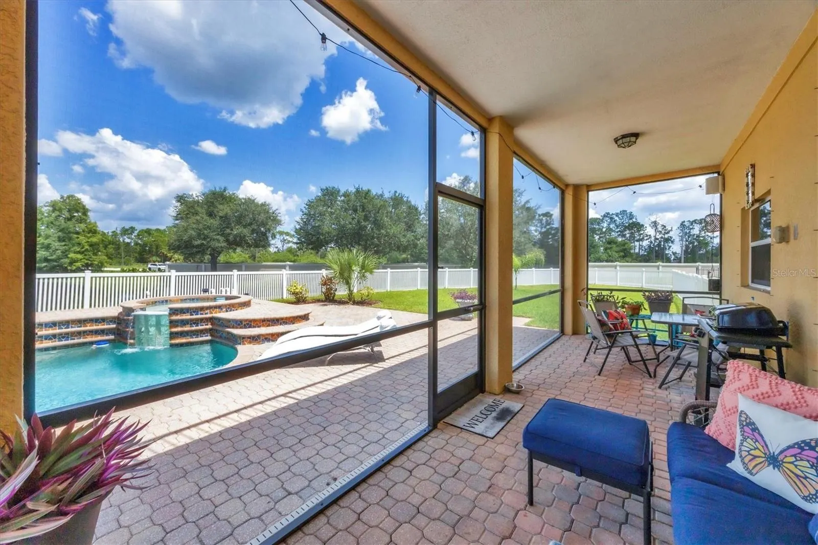1714 BOTTLEBRUSH WAY