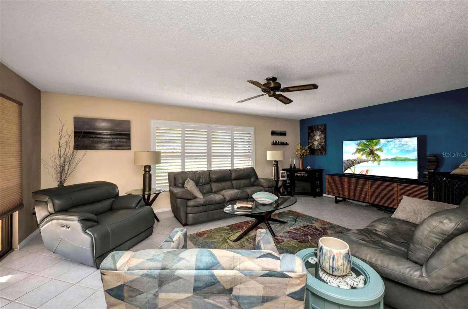 3363 SHAMROCK DR