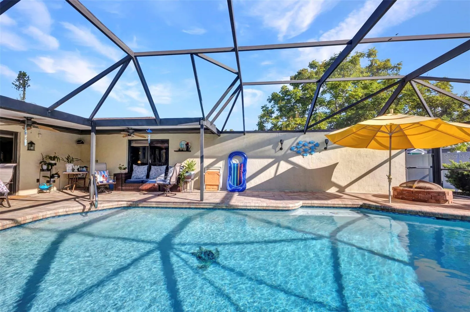 3363 SHAMROCK DR