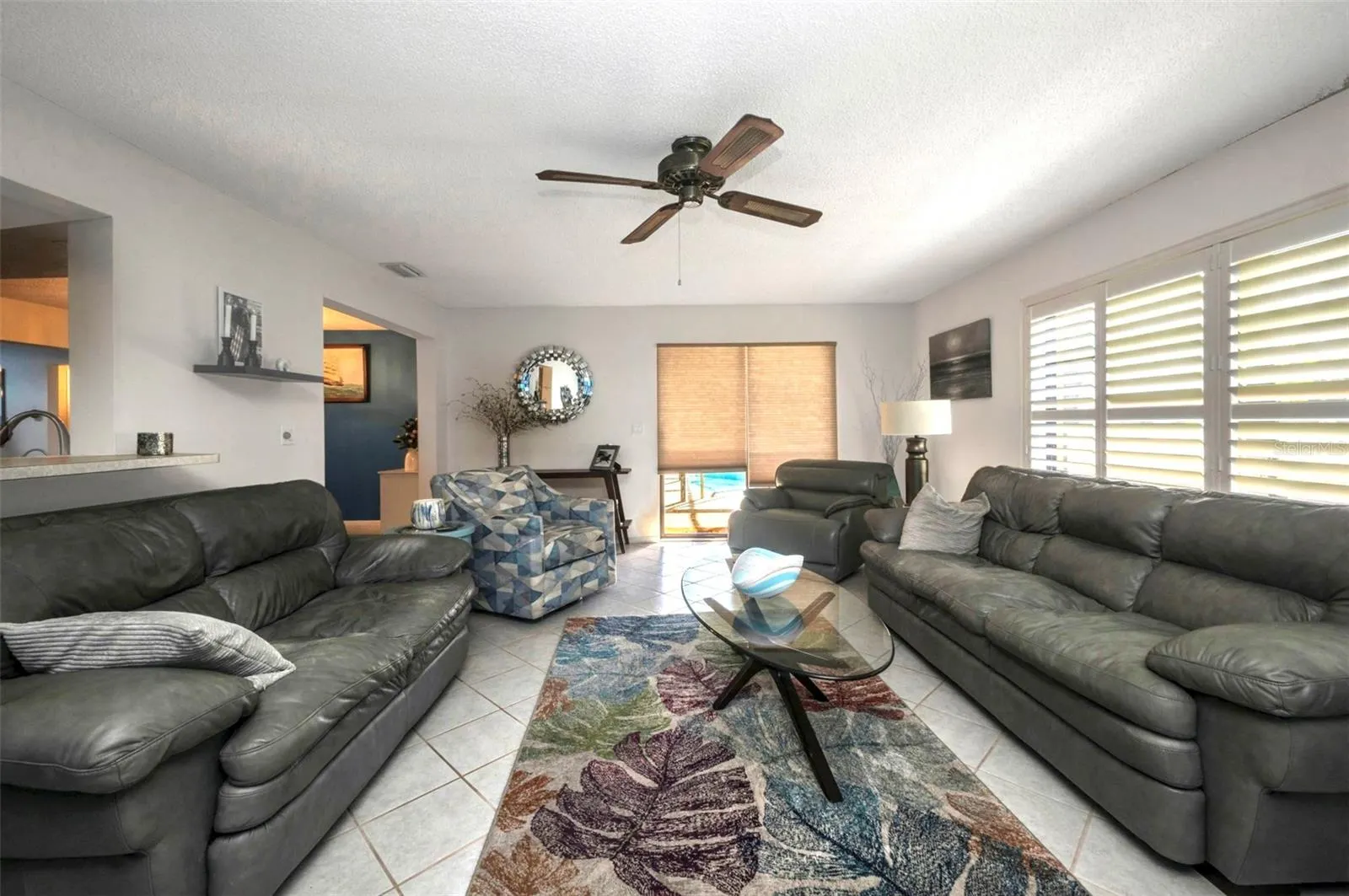 3363 SHAMROCK DR