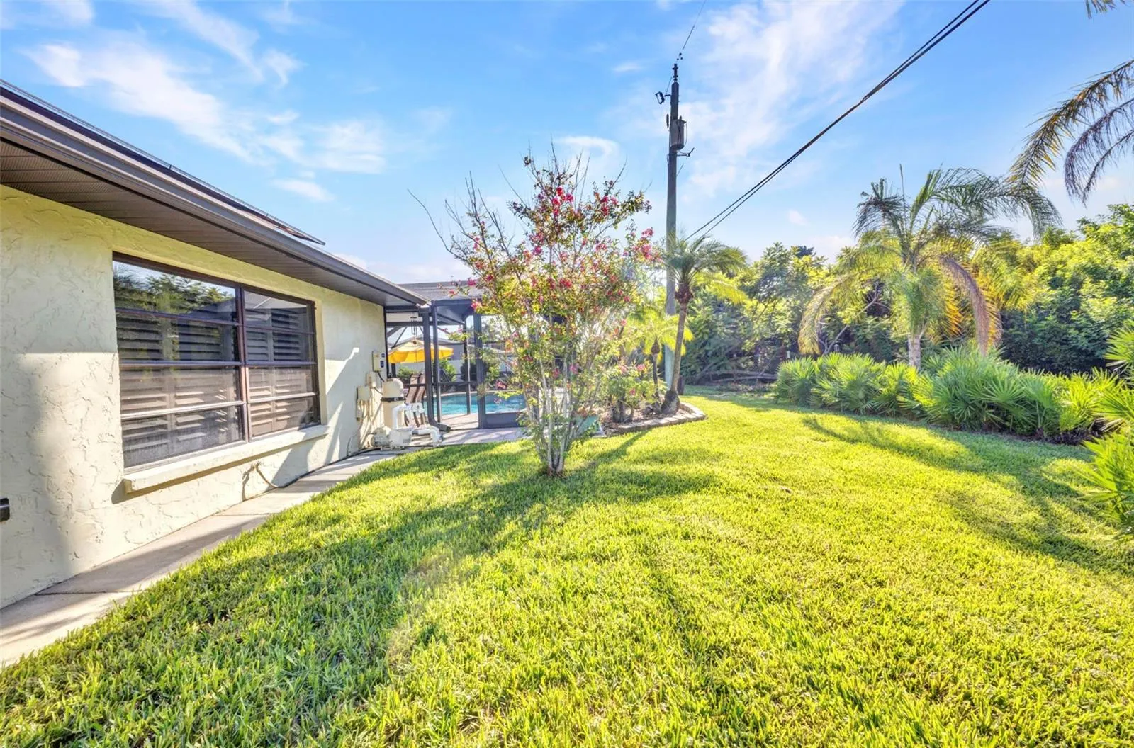 3363 SHAMROCK DR