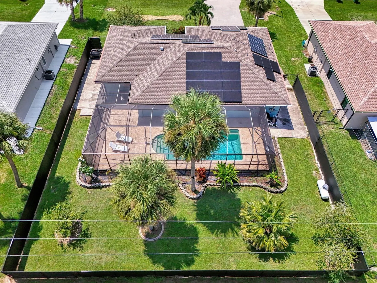 18414 AVON AVE