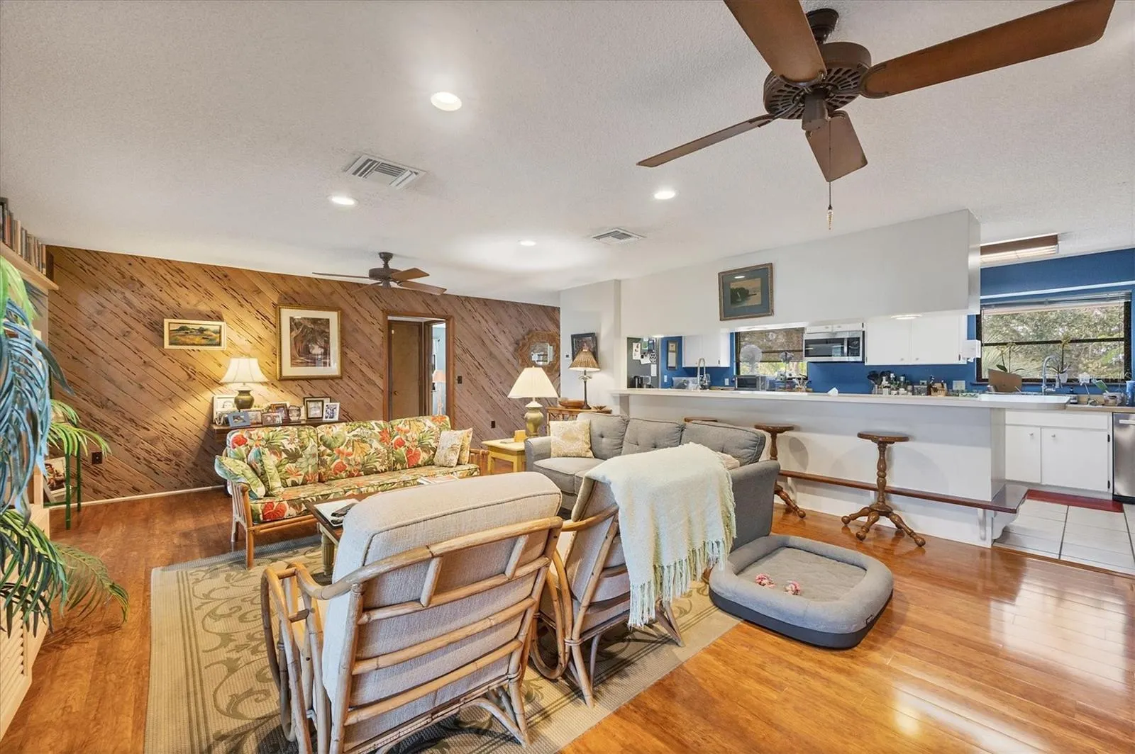 140 DAMFINO ST