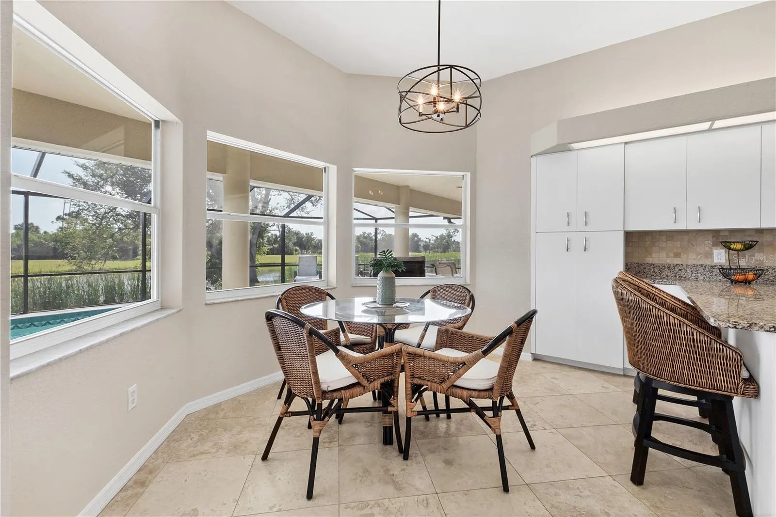 39 PINE VALLEY CT