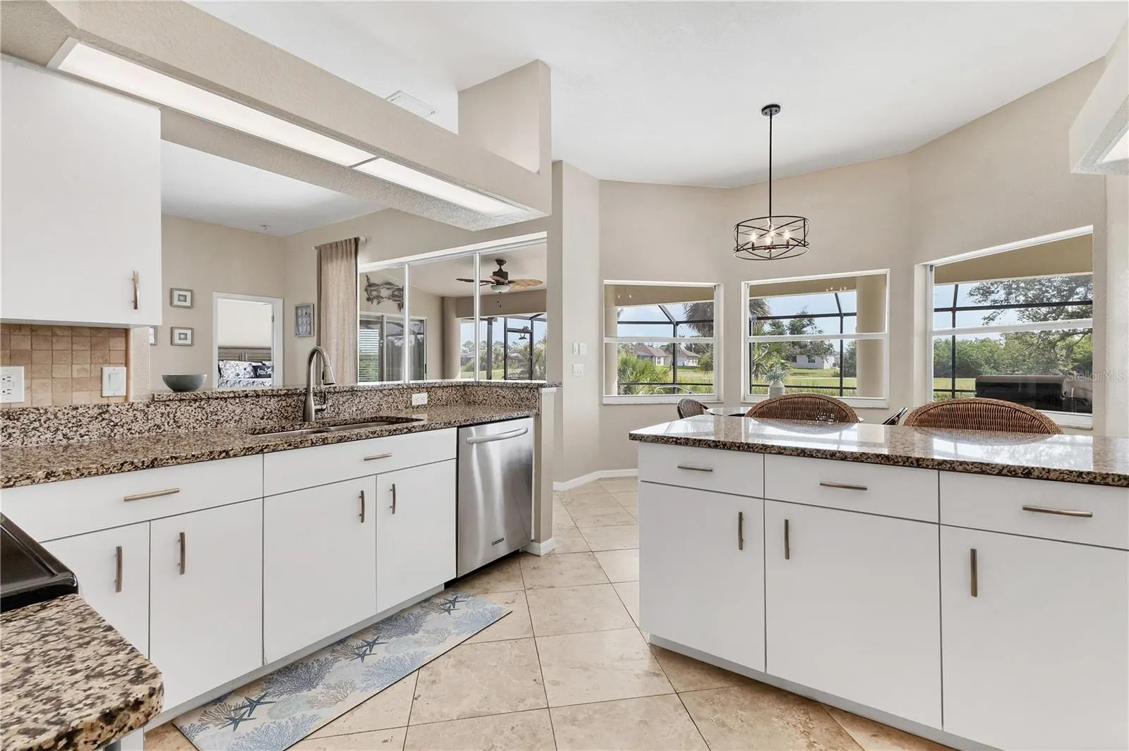 39 PINE VALLEY CT