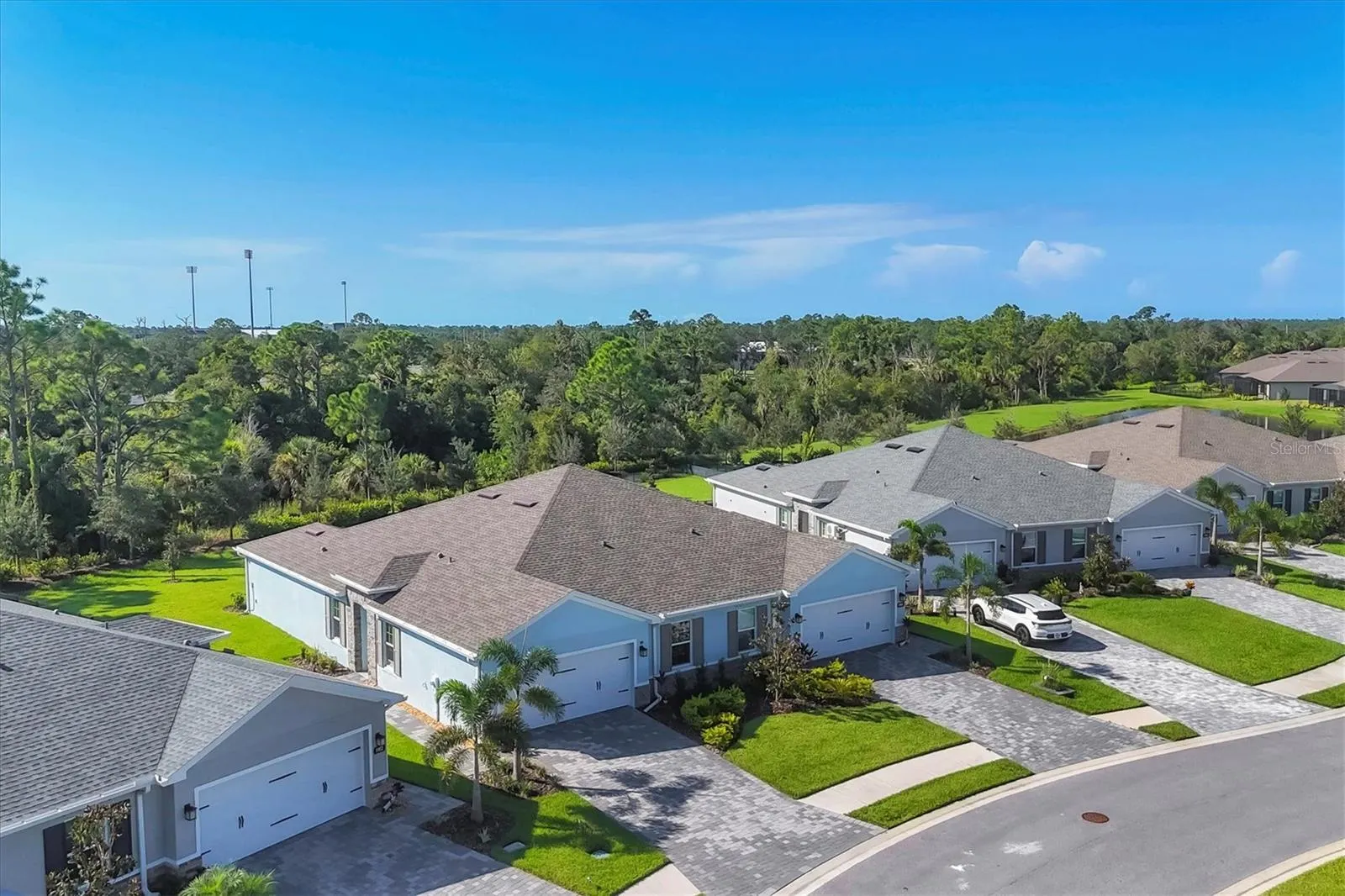 1958 W PALMS DR