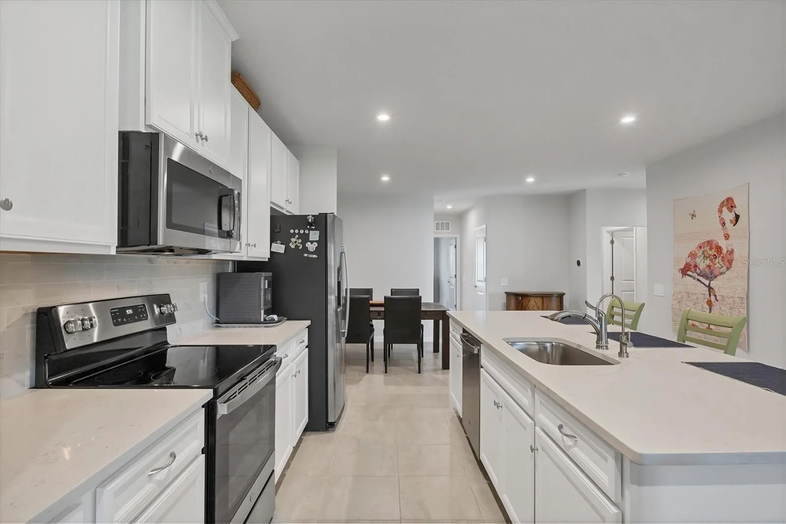 1958 W PALMS DR