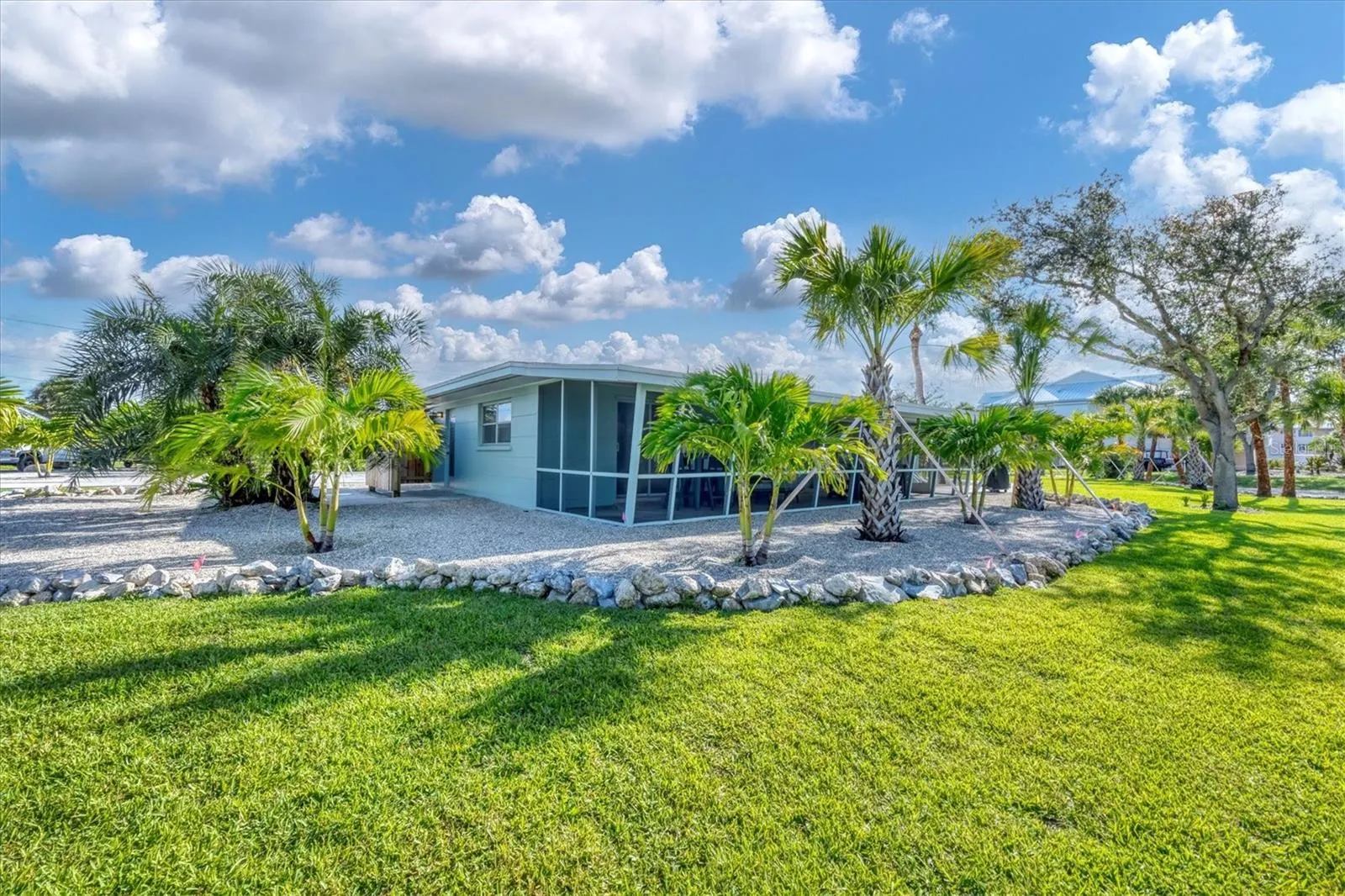 550 GASPAR DR