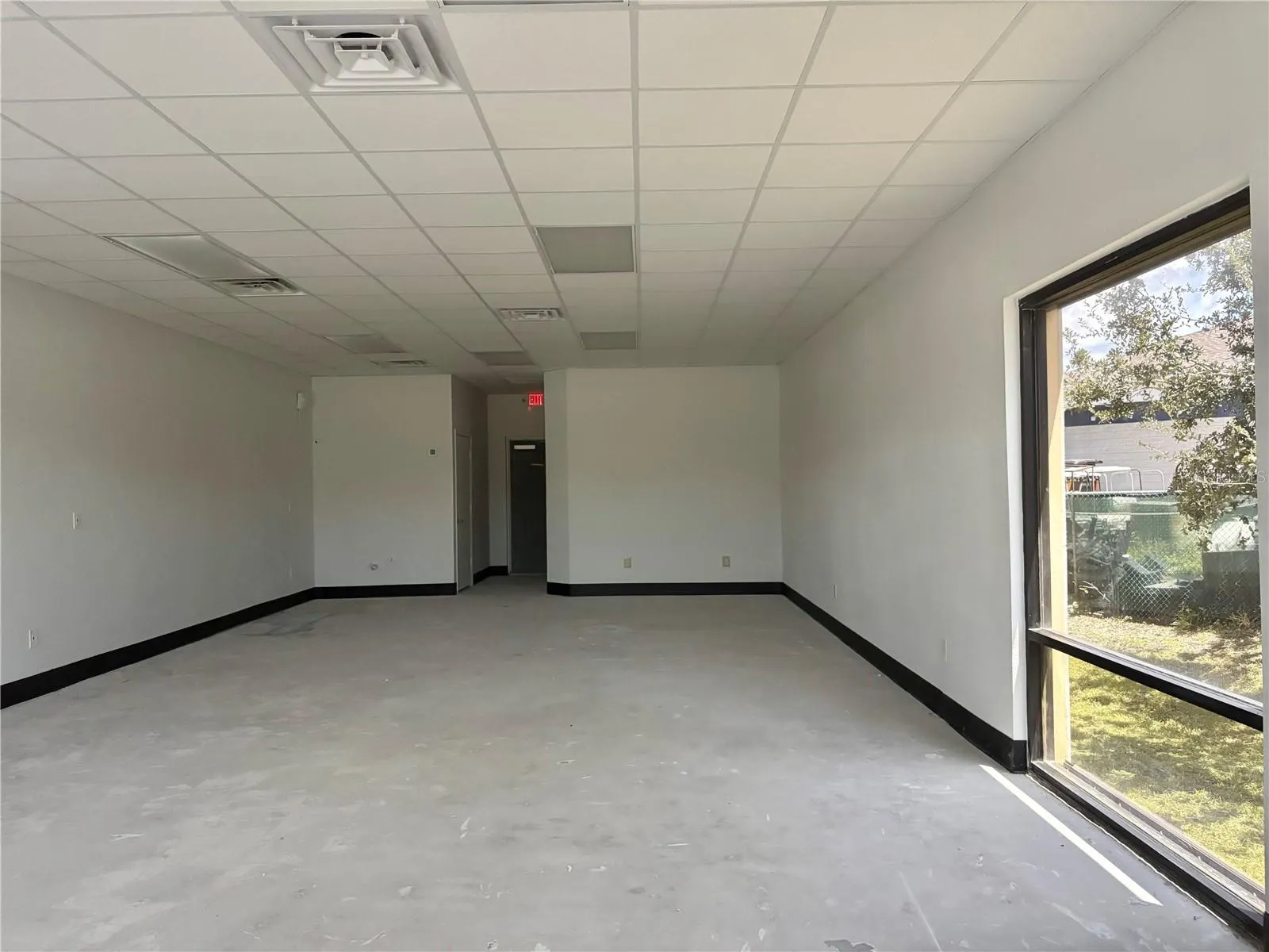 4560 TAMIAMI TRL #3, #3
