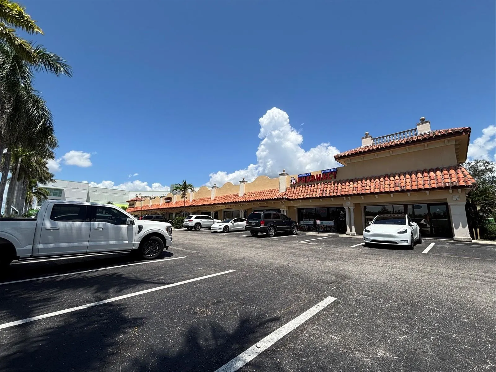 4560 TAMIAMI TRL #3, #3