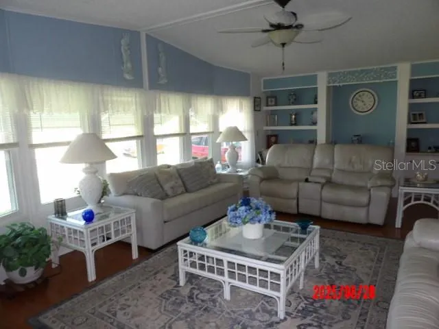 6290 GREENFINCH RD