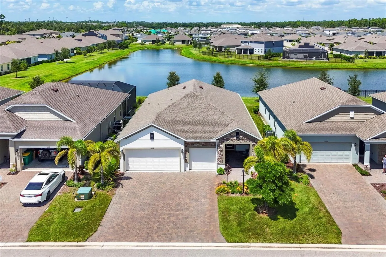 16818 CANOPY GARDEN DR