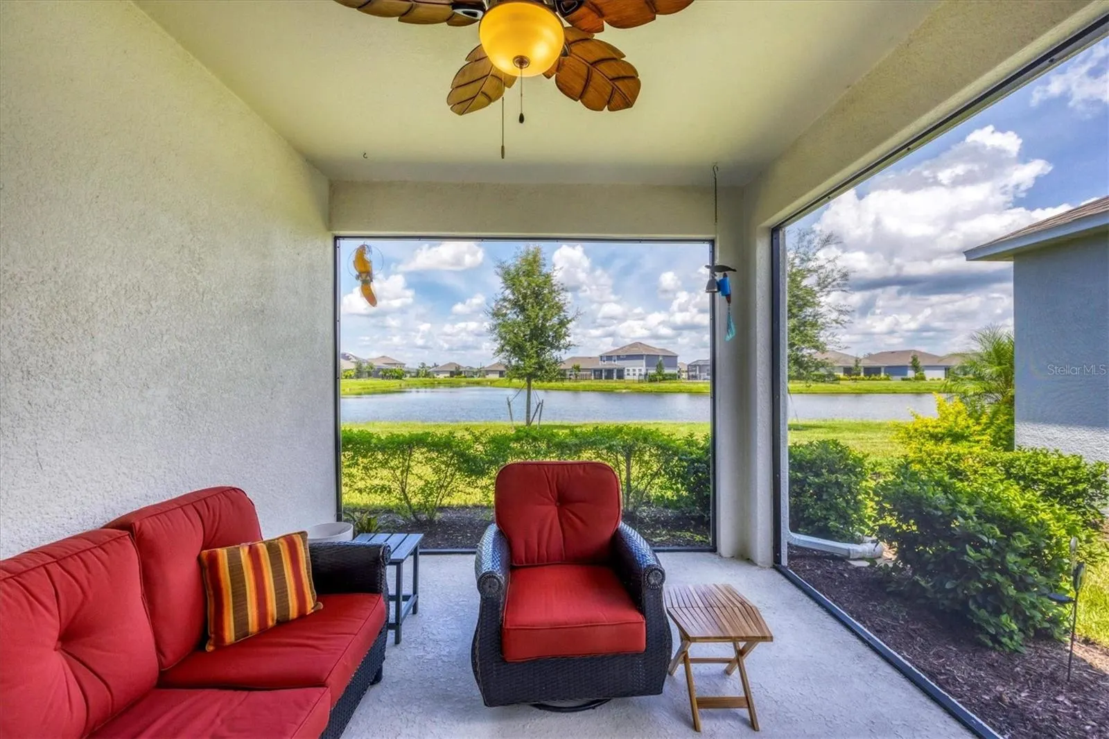 16818 CANOPY GARDEN DR