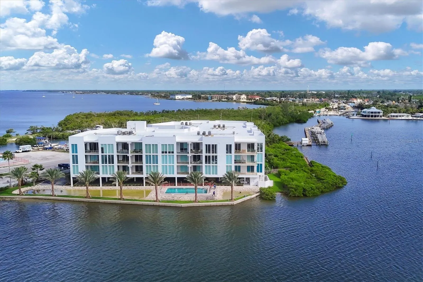 1375 BEACH RD #311, #311