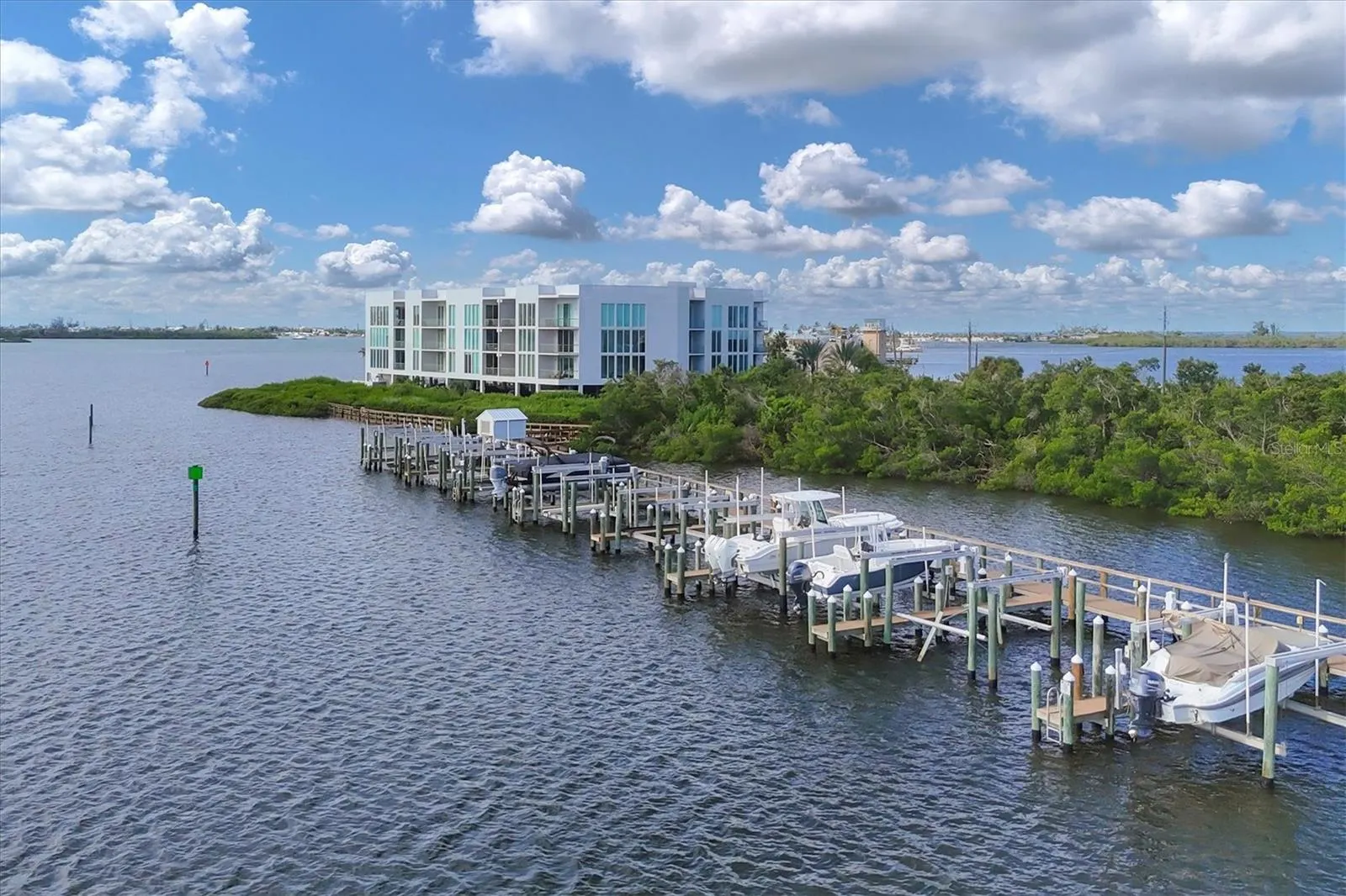 1375 BEACH RD #311, #311