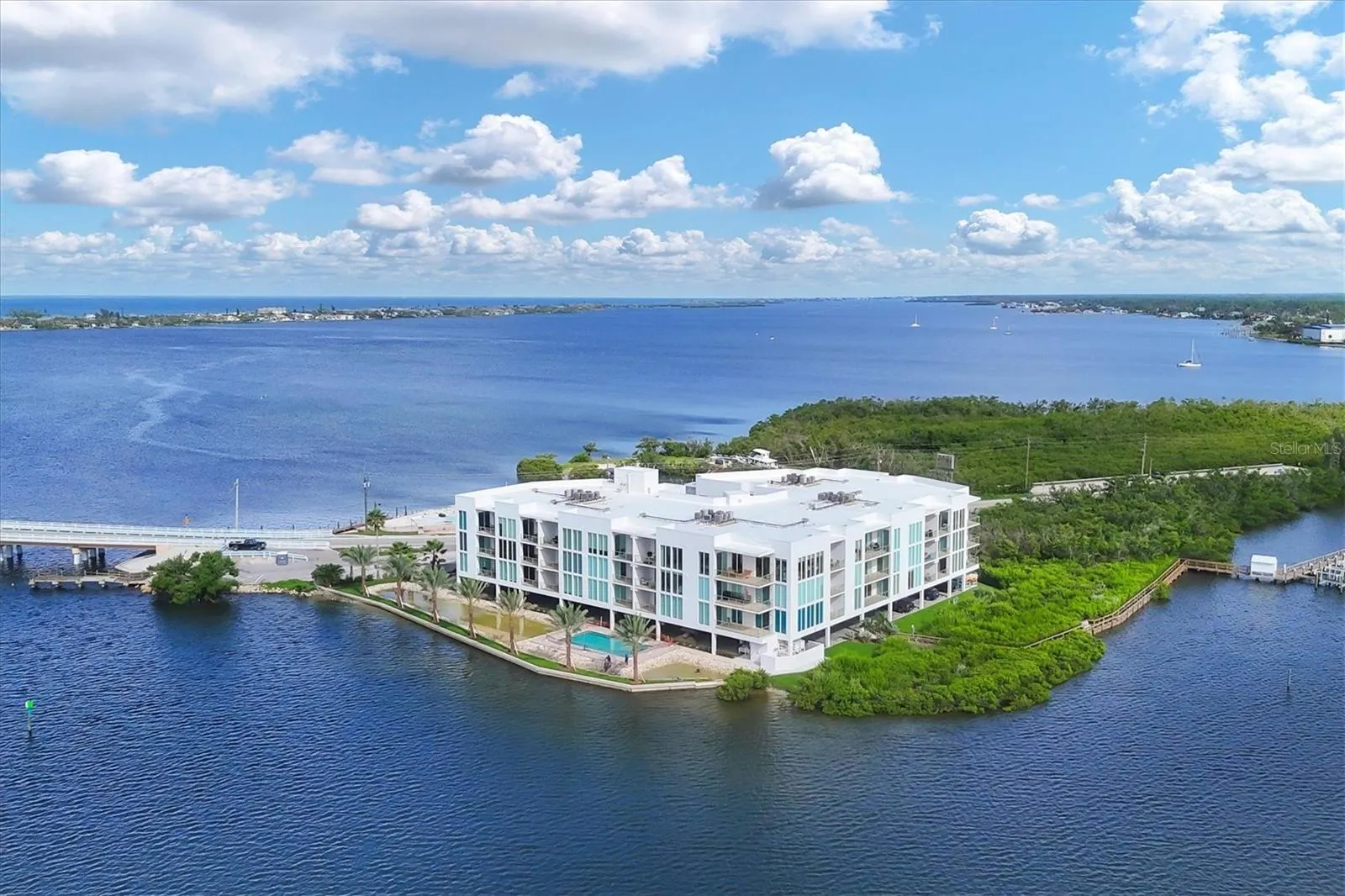 1375 BEACH RD #311, #311